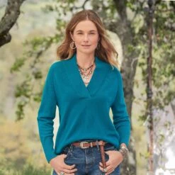 Zadie Cashmere Sweater -Eternal Jewelry Store 09584512 3ddc 4785 bcce e72ee7091a04