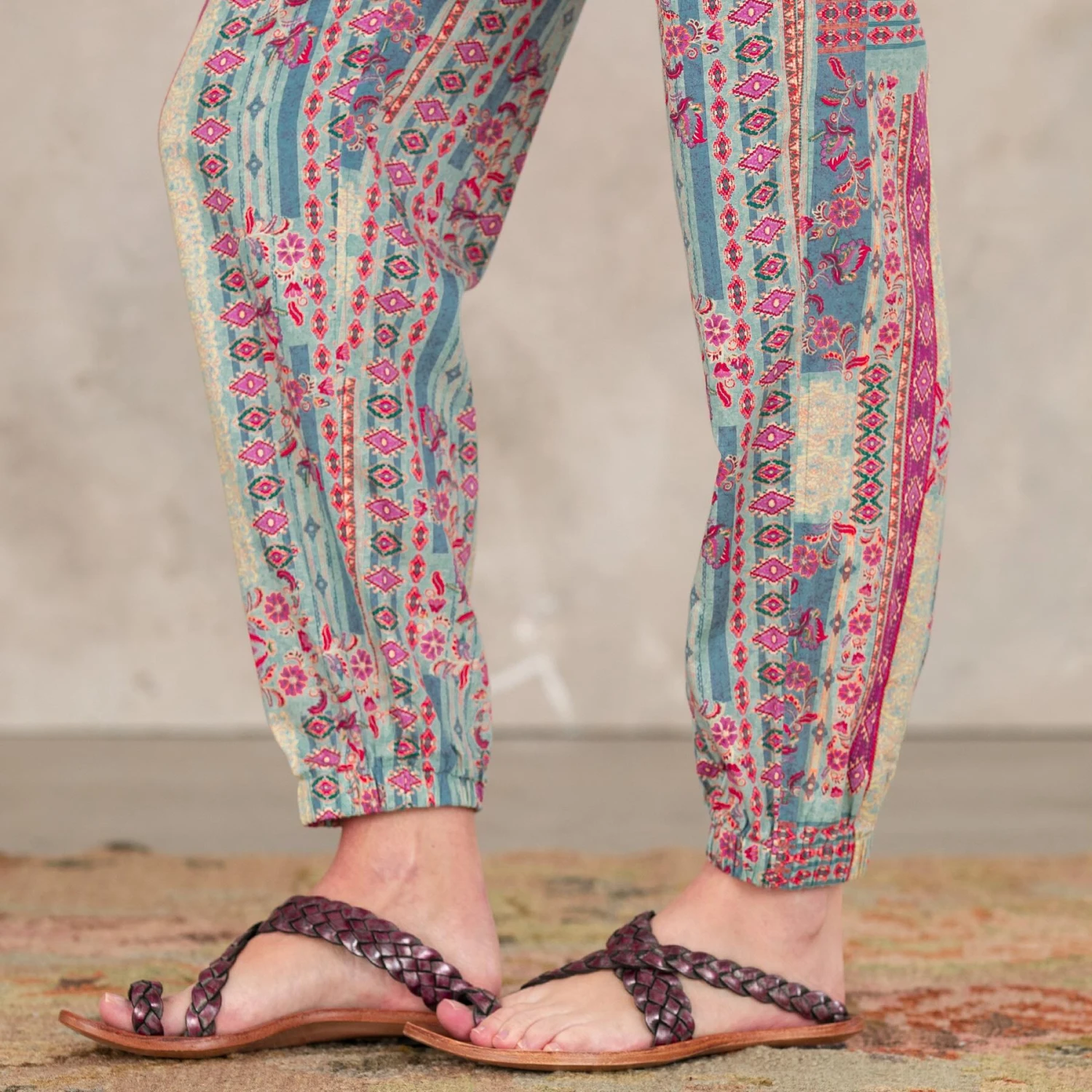 Jessenia Joggers 4 Jessenia Joggers - Image 4