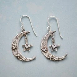 Heartfelt Moon Earrings -Eternal Jewelry Store 41b25f42 cb8f 41af af17 48fa40391896