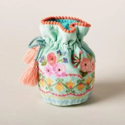 Enchanted Garden Jewelry Keepers -Eternal Jewelry Store 52962150 1f6e 431b af69 1eba4c72eb20