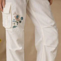 Hansa Blooms Joggers - Petites -Eternal Jewelry Store 6fbb60b8 e09a 4f2b 8175 e9b50e2849cd