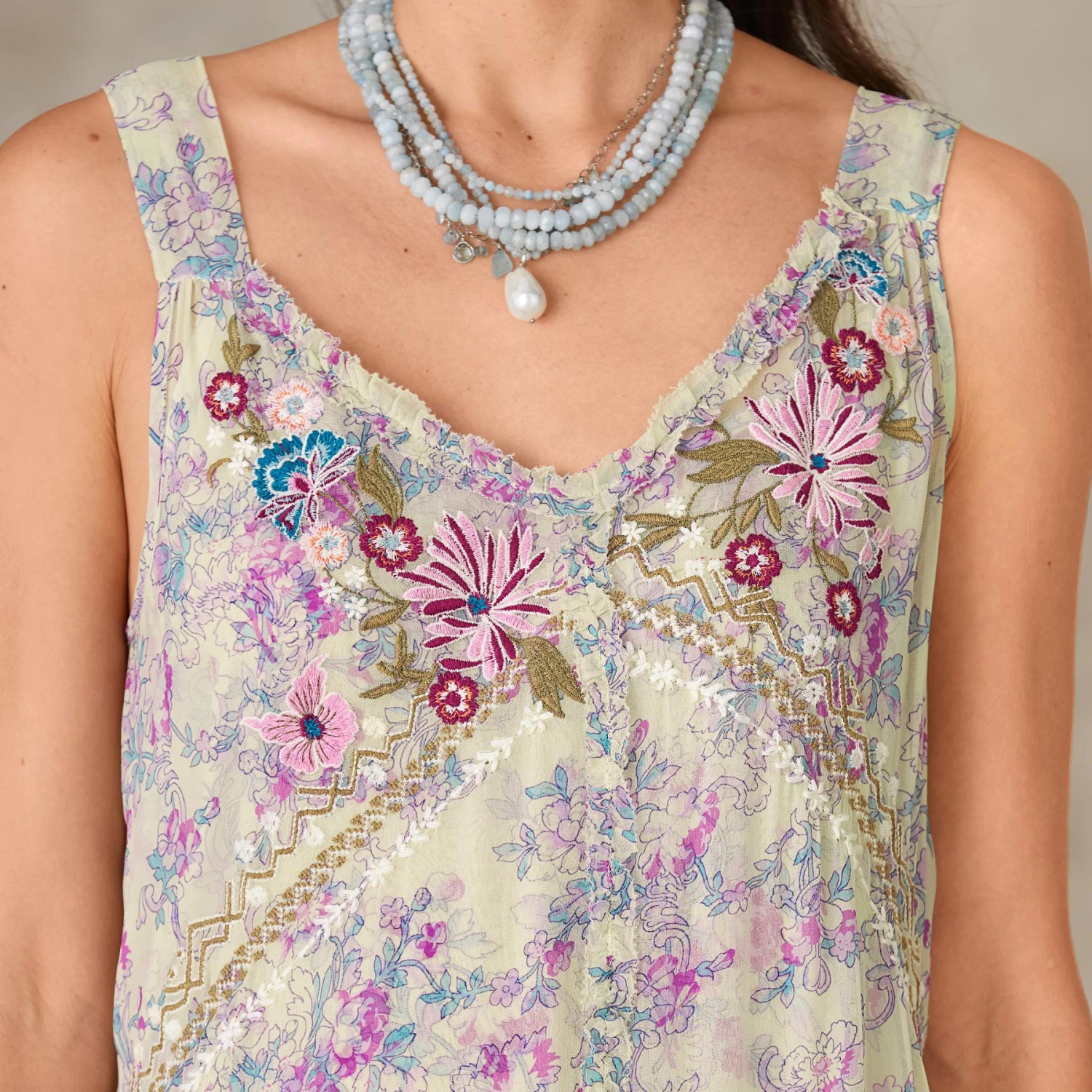 Aelis Floral Dress, Petite 2 Aelis Floral Dress, Petite - Image 2