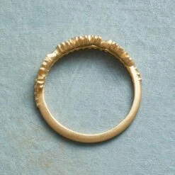 Sparkling Garland Ring