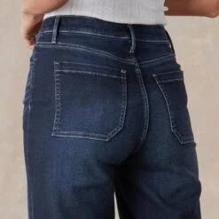 Martha Wide Leg Jeans -Eternal Jewelry Store a72ed4ec 8267 4b81 8c2a 2dfddd383927