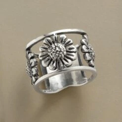 Tournesol Ring