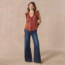 Milla Ruffle Top -Eternal Jewelry Store b12af903 313b 4c39 b49e b9a171e430f1