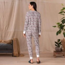 Long Johnna Floral Pajamas - Petites -Eternal Jewelry Store dbaa0357 8412 4189 a97e 550cf16a8bf2