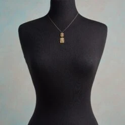 Streak Of Luck Necklace -Eternal Jewelry Store f2216d2e 51b0 43a7 a367 26da7e692108